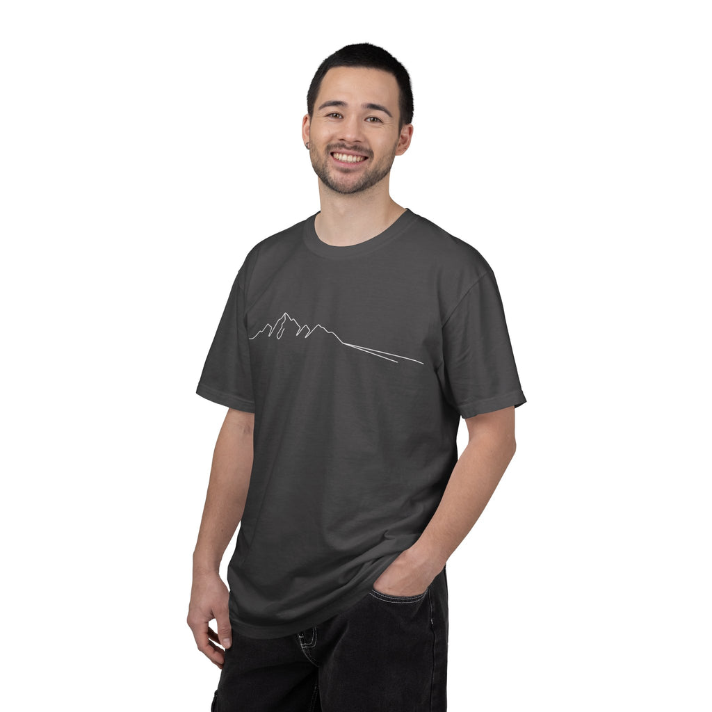 Mountain Outline T-Shirt — Minimalist Hiking Tee