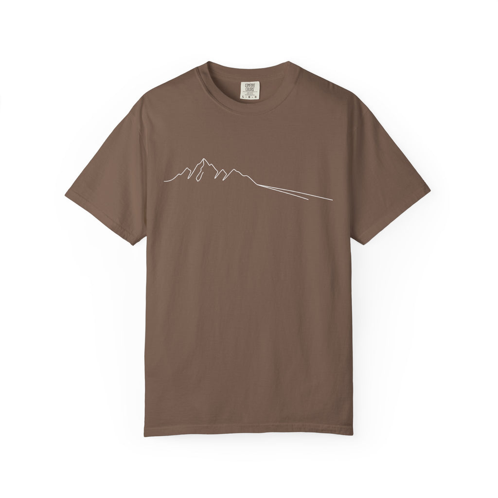 Mountain Outline T-Shirt — Minimalist Hiking Tee