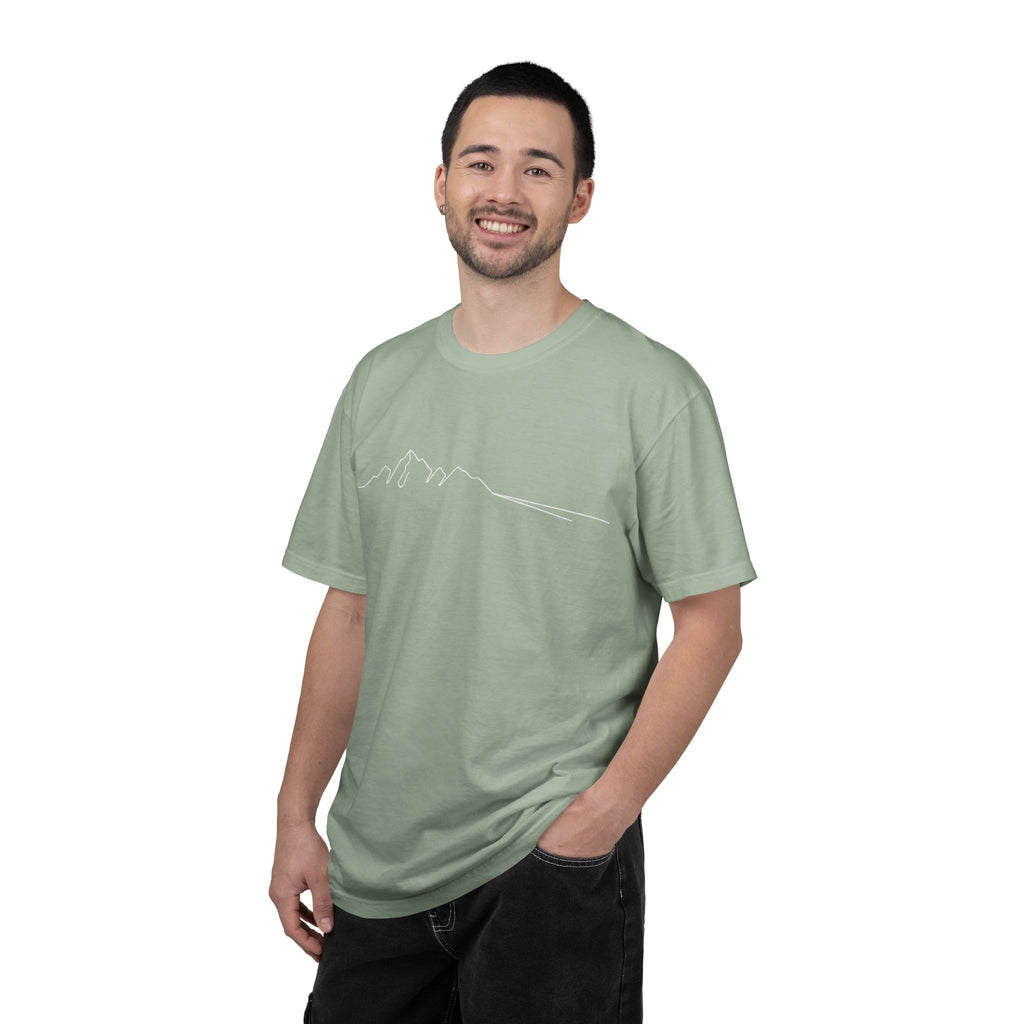 Mountain Outline T-Shirt — Minimalist Hiking Tee