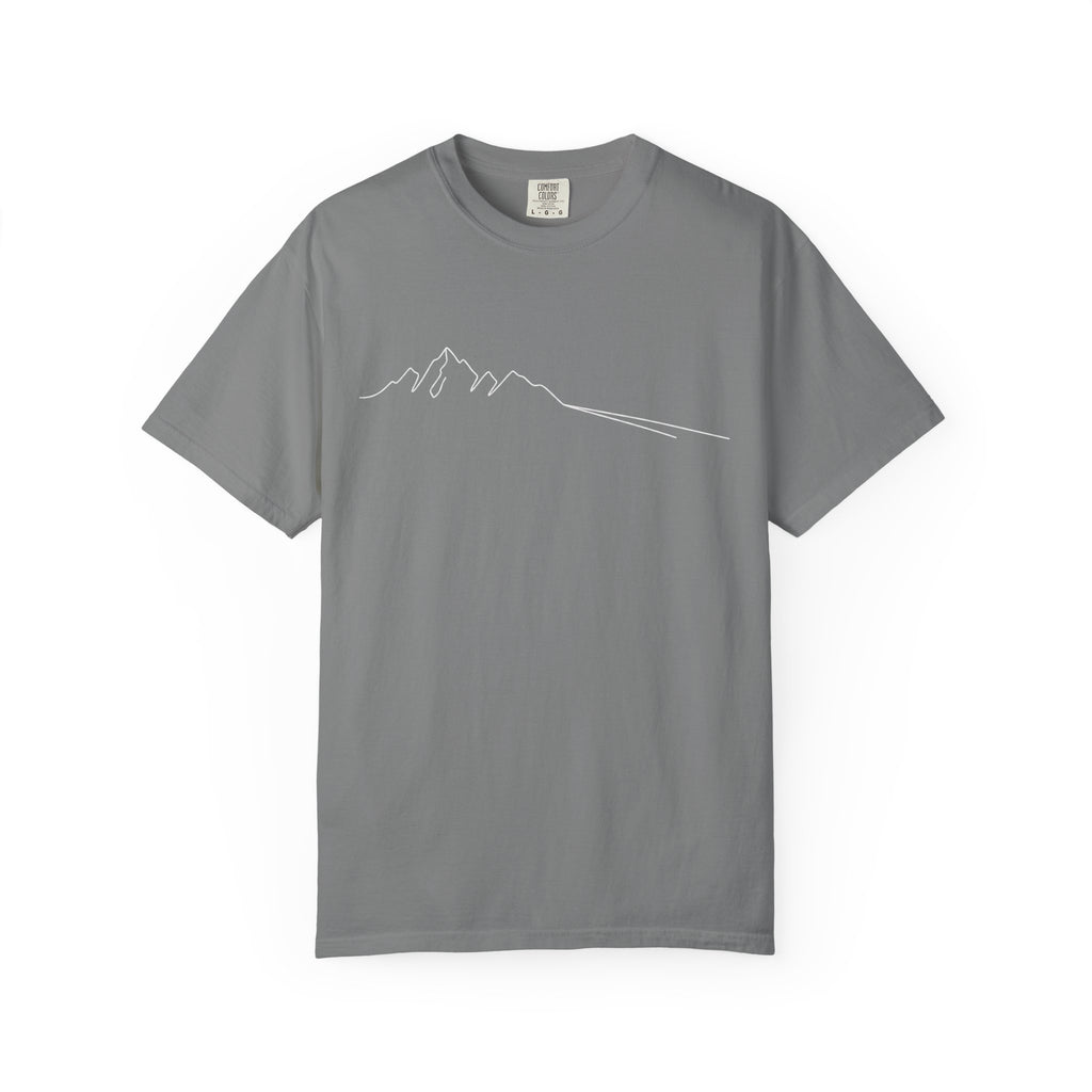 Mountain Outline T-Shirt — Minimalist Hiking Tee