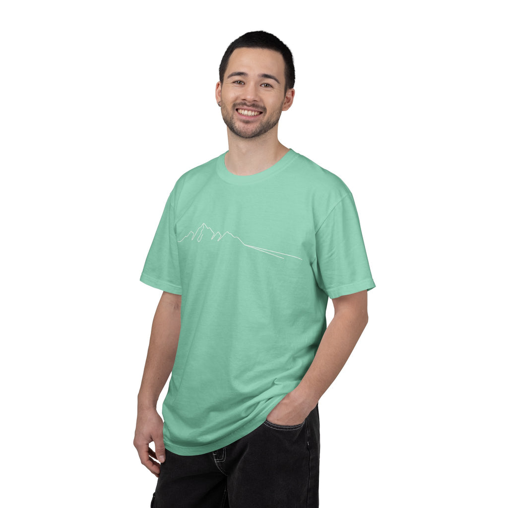 Mountain Outline T-Shirt — Minimalist Hiking Tee